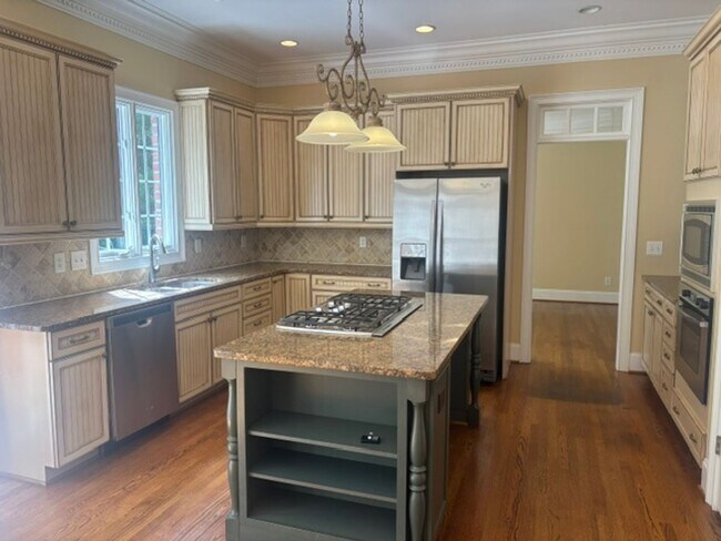 Building Photo - 43 Crooked Creek Ln