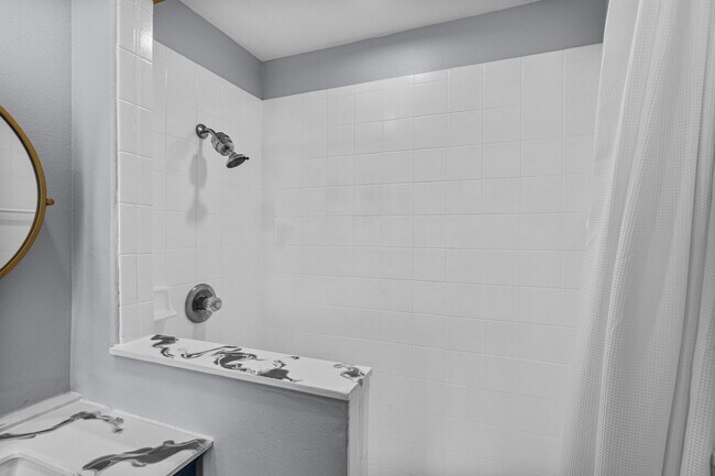 Building Photo - 13046 Island Breeze Ct