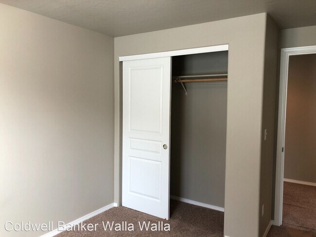 Building Photo - 3 br, 2 bath House - 1206 SW 4th