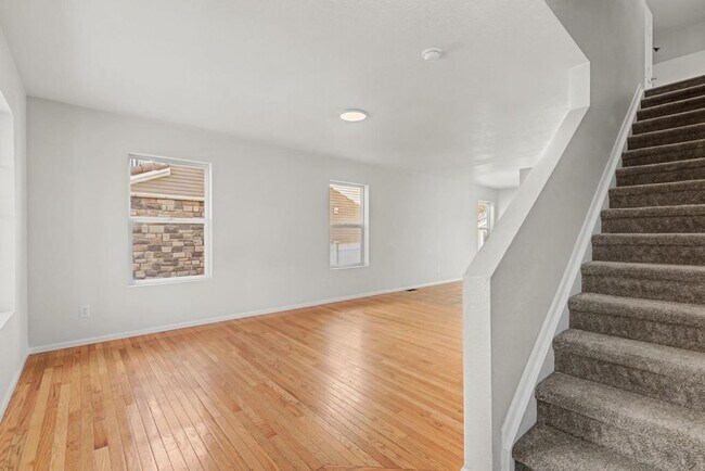 Building Photo - 3907 Heatherwood Cir