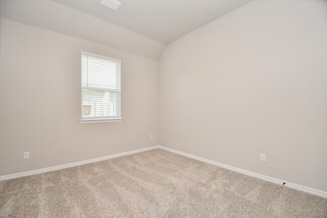 Building Photo - 18331 Pedernales Springs Dr