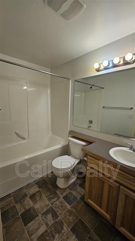 Building Photo - 9302 W Caelen Ave