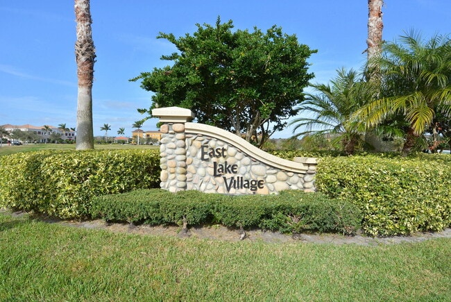 Building Photo - 2116 SE Eatonville Dr