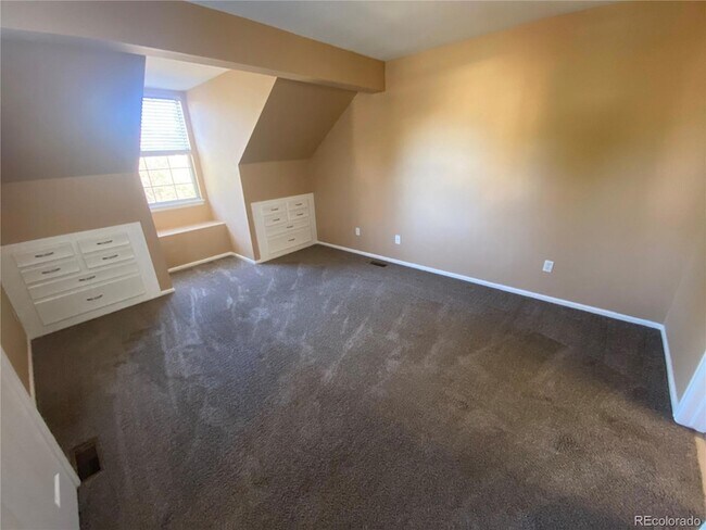Building Photo - 13392 E Asbury Dr