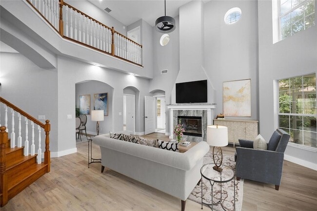 Building Photo - 1628 SE 29th Terrace