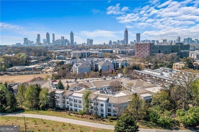 Building Photo - 821 Ralph McGill Blvd NE