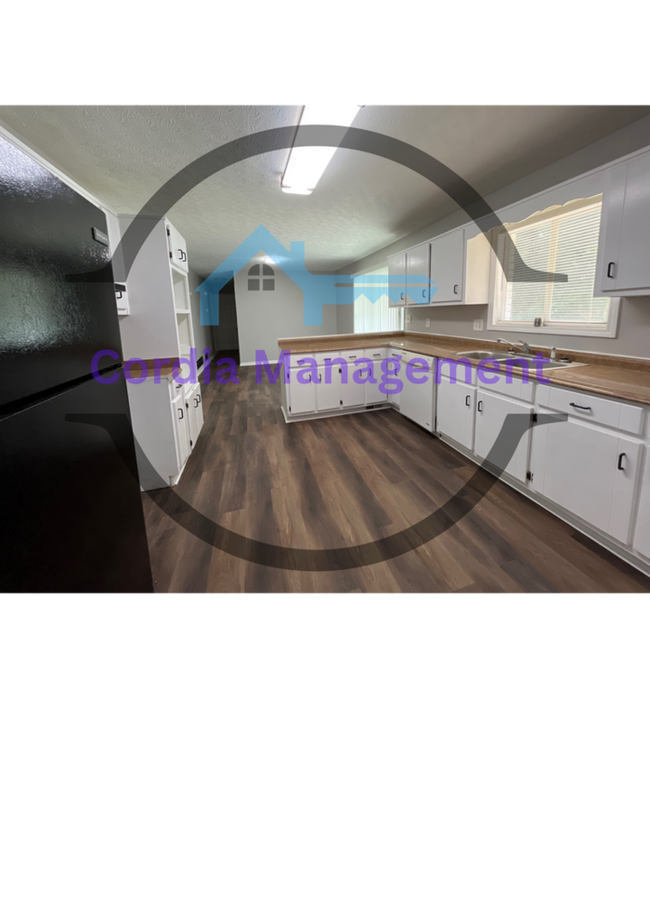 Building Photo - The Grand Avenue 4 Bedroom For Rent in Ellenwood