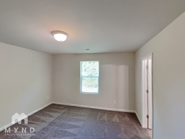 Building Photo - 9807 Old Dowd Rd