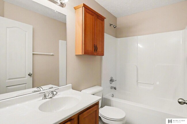 Building Photo - 19724 Marinda St