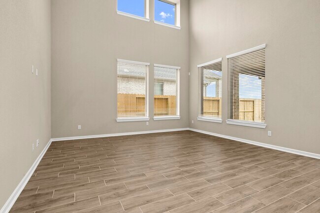 Building Photo - 29618 Mahogany View Ln