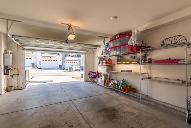 Building Photo - Gorgeous 3 level modern farmhouse townhome...