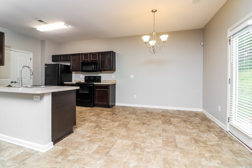 Building Photo - 1184 Stella Ct