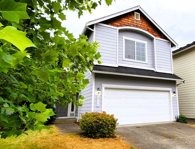 Building Photo - Comfort, Charm, and Convenience in South Hill