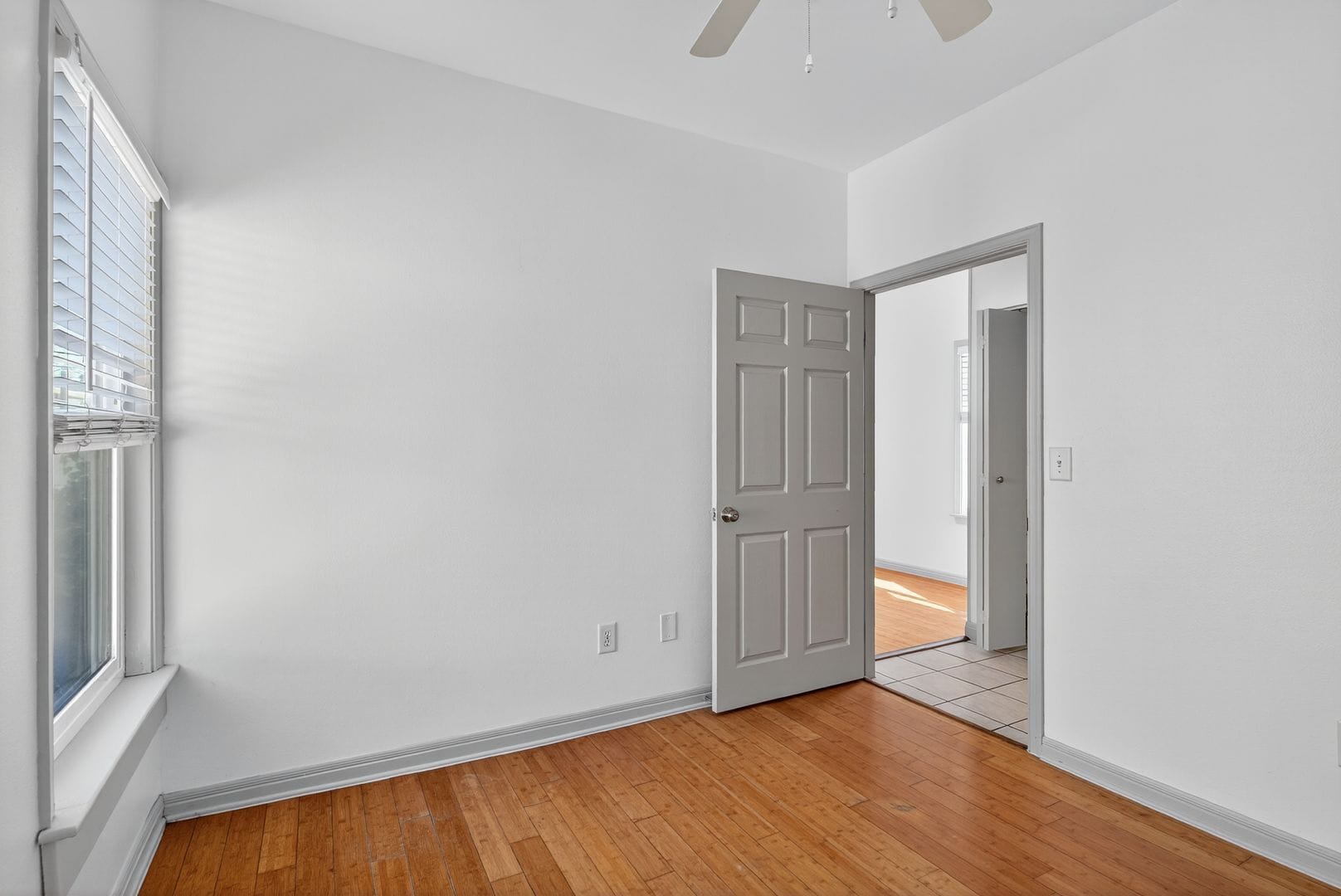 Building Photo - 1912 2nd St