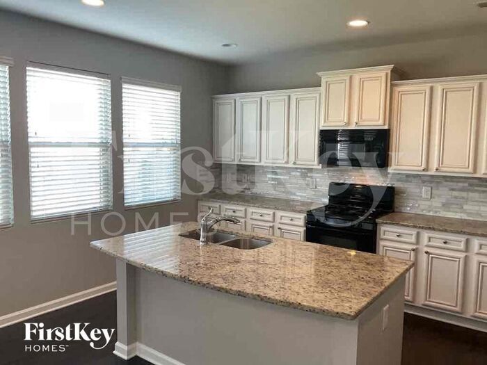 Building Photo - 81 Laurelcrest Ln