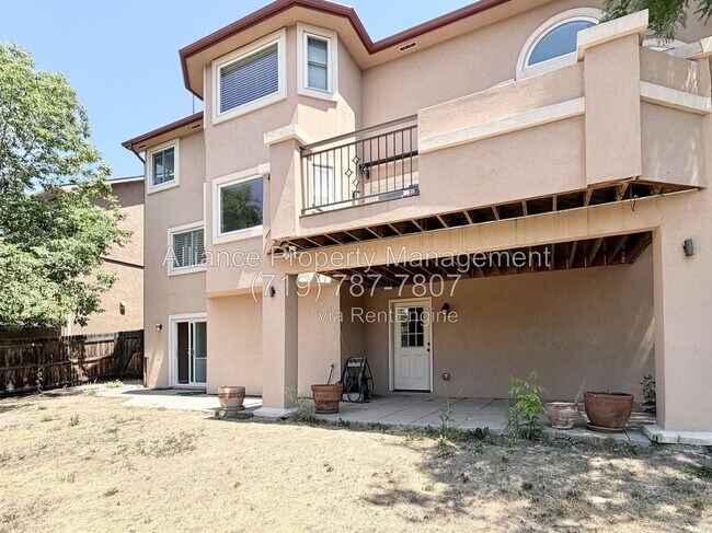 Building Photo - 1755 Smoke Ridge Dr