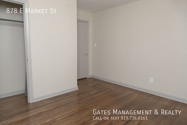 Building Photo - 878 E Market St