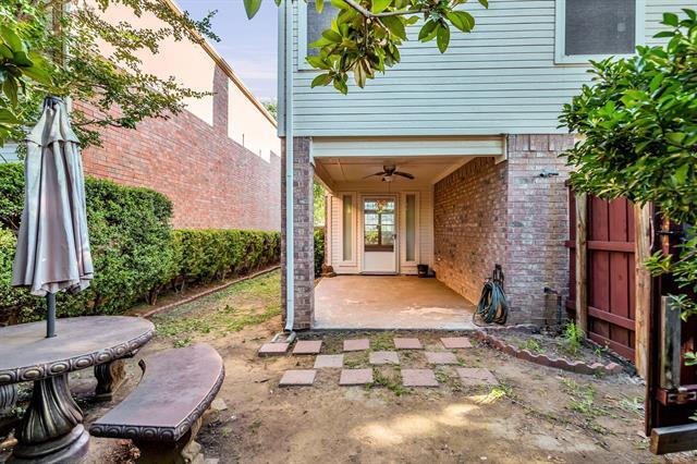 Building Photo - 3104 Sawtooth Dr