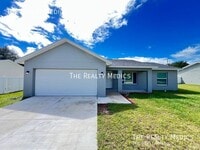 Building Photo - 290 Malauka Run