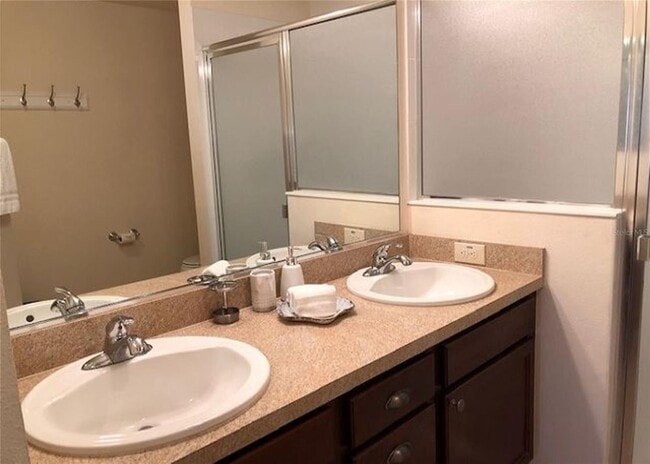 Building Photo - 2474 Mackintosh Ct