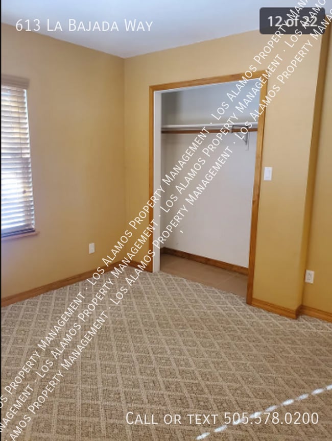 Building Photo - 613 La Bajada Way