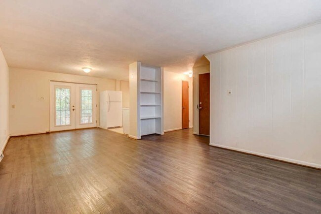 Building Photo - 5805 Haynes-Sterchi Road Apartment 2