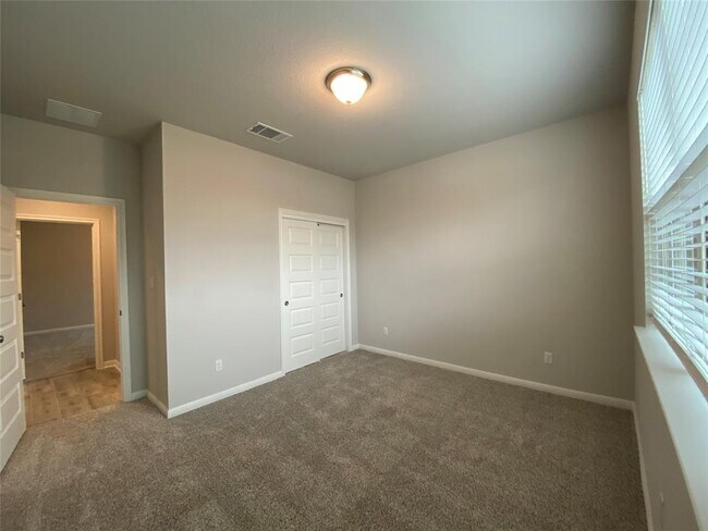 Building Photo - 1513 Whippletree Trl