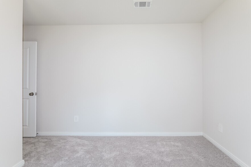 Building Photo - 13007 S Green Wing Cir