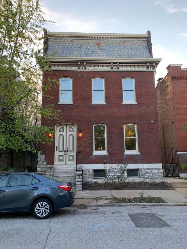 Building Photo - 3325 Indiana Ave