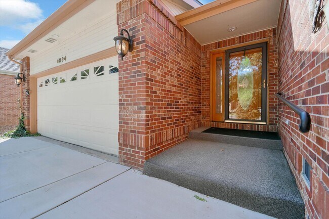 Building Photo - Beautiful 3 bed / 3 bath Ranch - High Pointe Community Westminster - Available NOW!