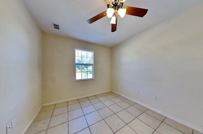 Building Photo - 17364 Barbara Dr