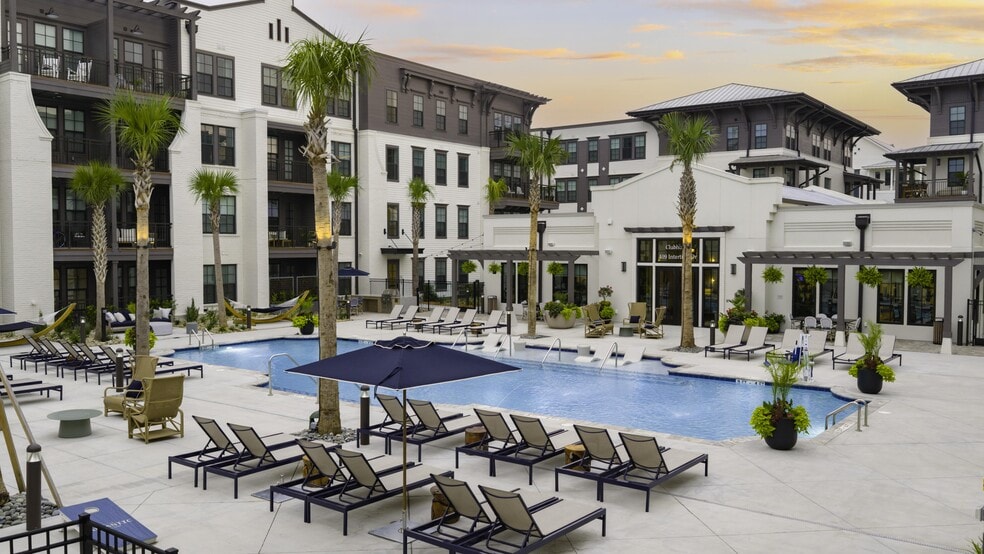 Building Photo - Atlantic Nowell Creek