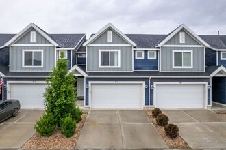 Building Photo - 318 Wren Hill Ln