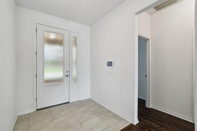 Building Photo - 4215 Tatum Lp