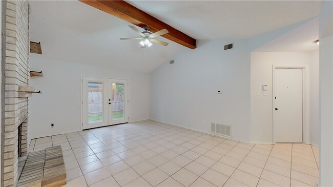 Building Photo - 3112 Larkspur Cir