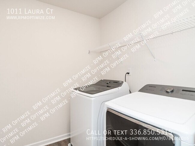 Building Photo - 1011 Laura Ct