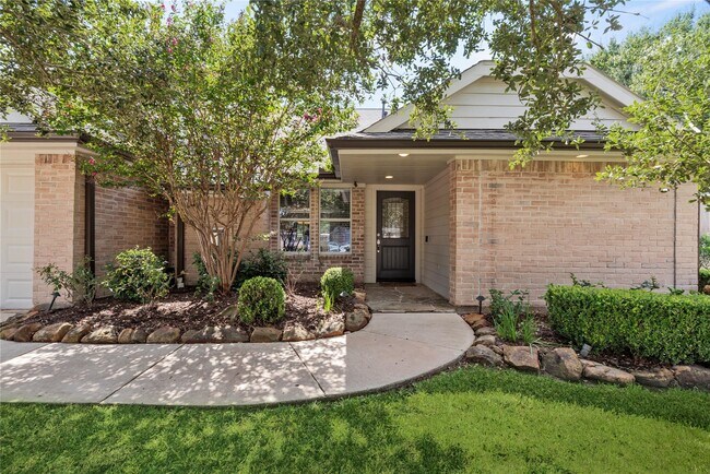 Primary Photo - 903 Sugarfield Ct
