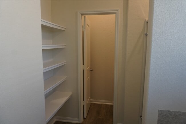 Building Photo - 14125 Harlequin Dr