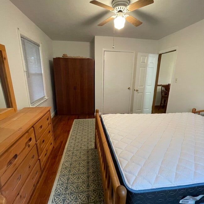 Building Photo - 16 Kelly Pkwy