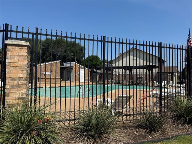 Building Photo - 2422 Libra Dr