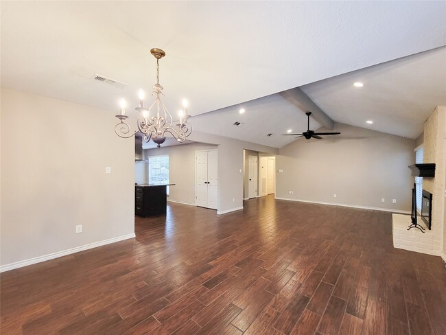 Building Photo - 3735 Hickory Knob Dr