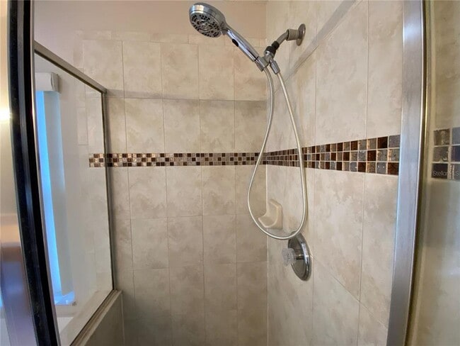 Building Photo - 13833 Riverpath Grove Dr