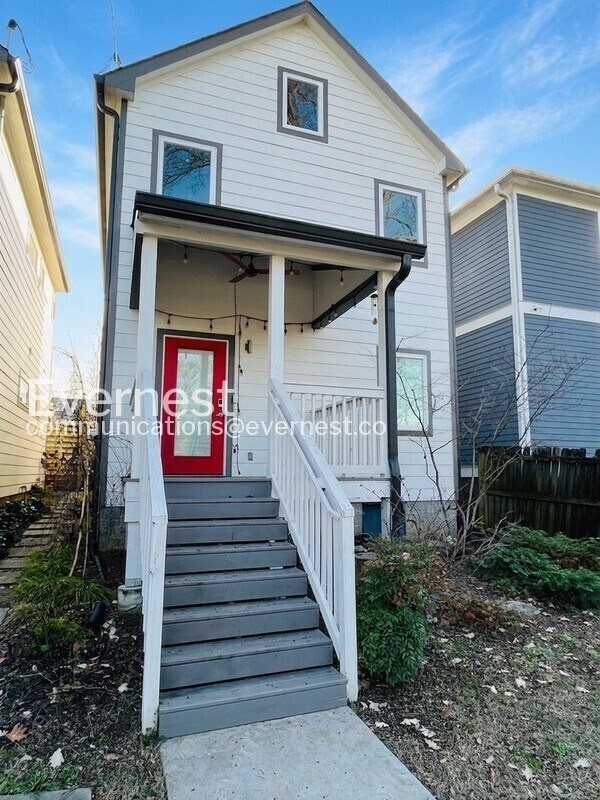 Building Photo - 3-Bed/2.5-Bath Home/Pet Friendly/Available Soon!