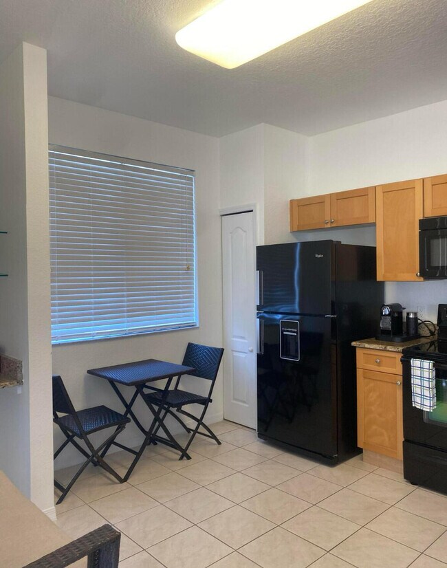 Building Photo - 11014 Legacy Dr