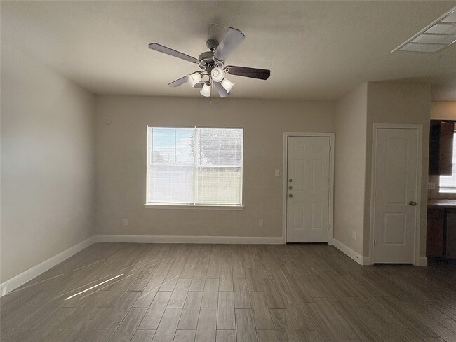 Building Photo - 12519 S Ashford Villa Ln