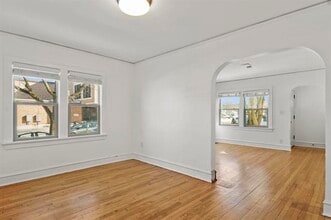 Building Photo - 108 N 4th St