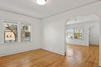 Building Photo - 108 N 4th St