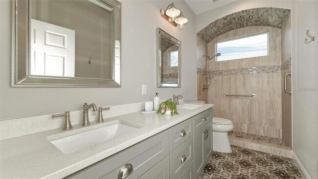 Building Photo - 7452 Sea Island Ln