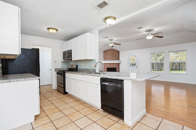 Building Photo - 19730 Spanish Needle Dr