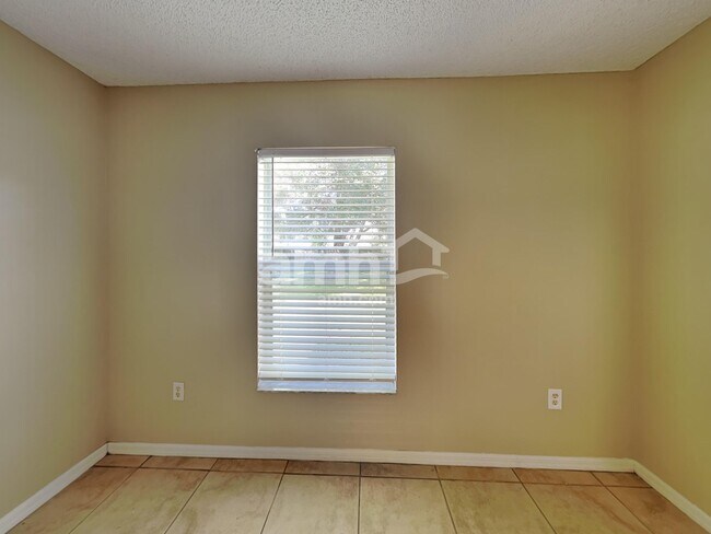 Building Photo - 655 Belvedere Rd NW